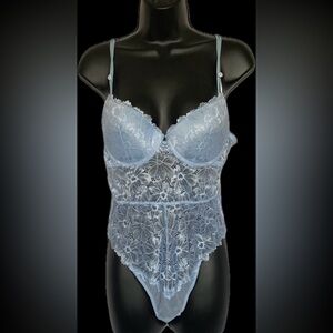LVR BLU Lacy Body Suit, M *P1100